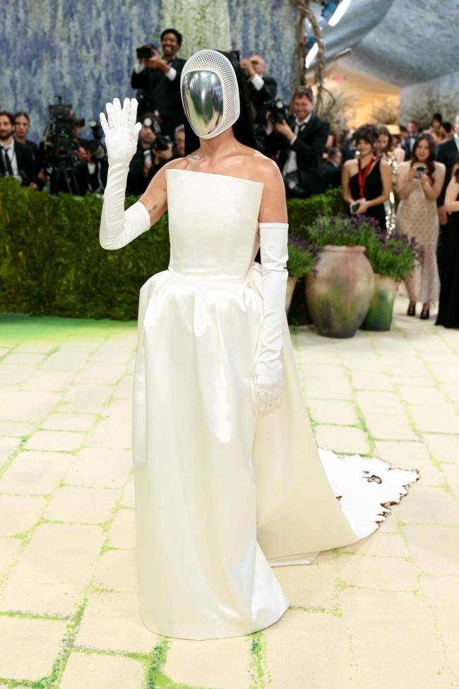 ��̺���ں����� 2026 Met Gala