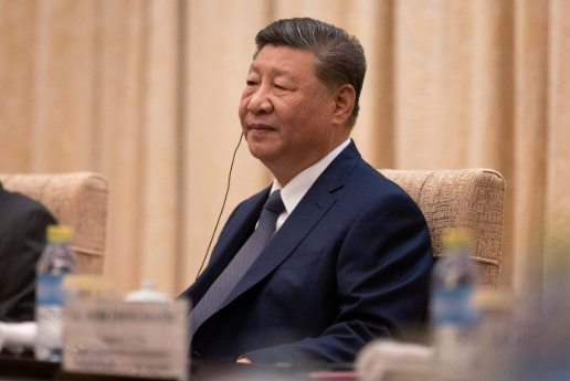 习近平带半个政治局赴上海 引发猜测