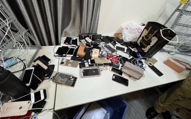 王毅突然与她见面   爆蔡奇的外甥女婿竟是…