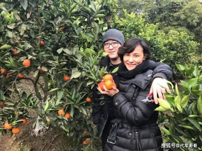 55岁高敏近况曝光，如今婚姻生活很幸福