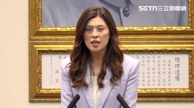 国民党主席接受CNN专访 国民党主席接受CNN专访