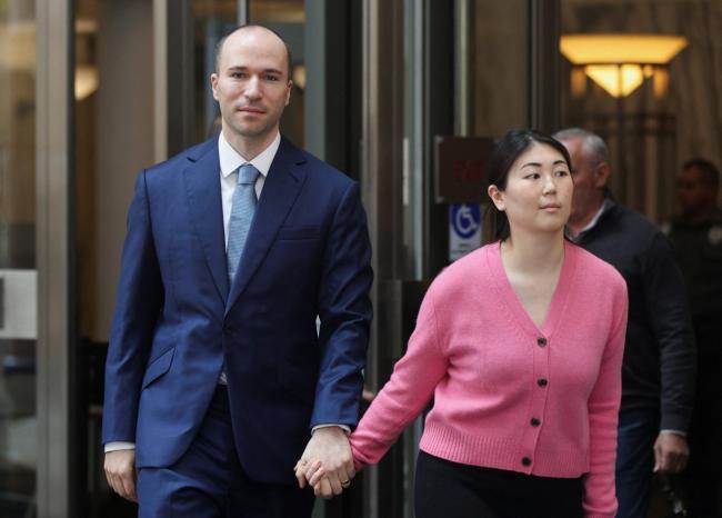 法官两次训斥马斯克...巨头世纪庭审大混战