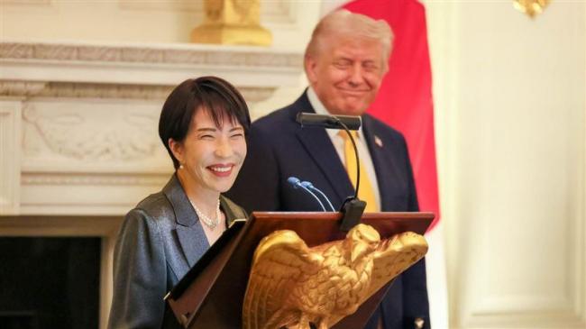���ոս������У�����������ë����