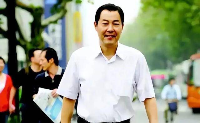 �����˲����̰���鸾���������Ŷ���Ժʿ....