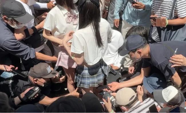 Cosplay活动惊现“超恶心”一幕 网炸：宅男狂欢？