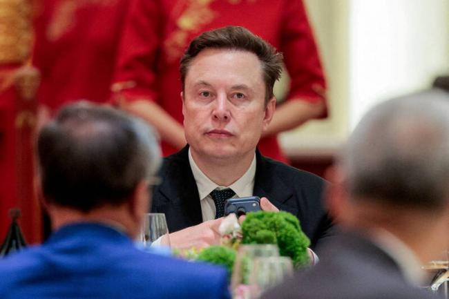 北京不松绑1禁令 马斯克踢铁板了