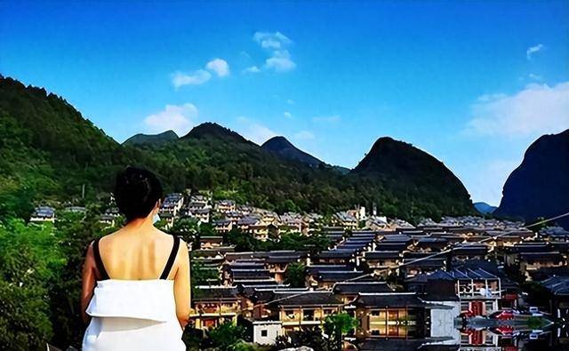 中国南方“菇类村”：女性衣着开放 母系社会