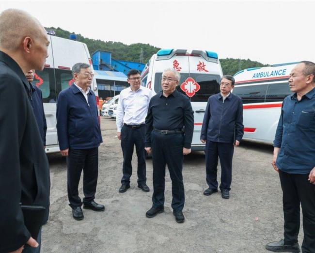 中共副总理赶赴山西 全国最年轻省长仕途危殆 中共副总理赶赴山西 全国最年轻省长仕途危殆