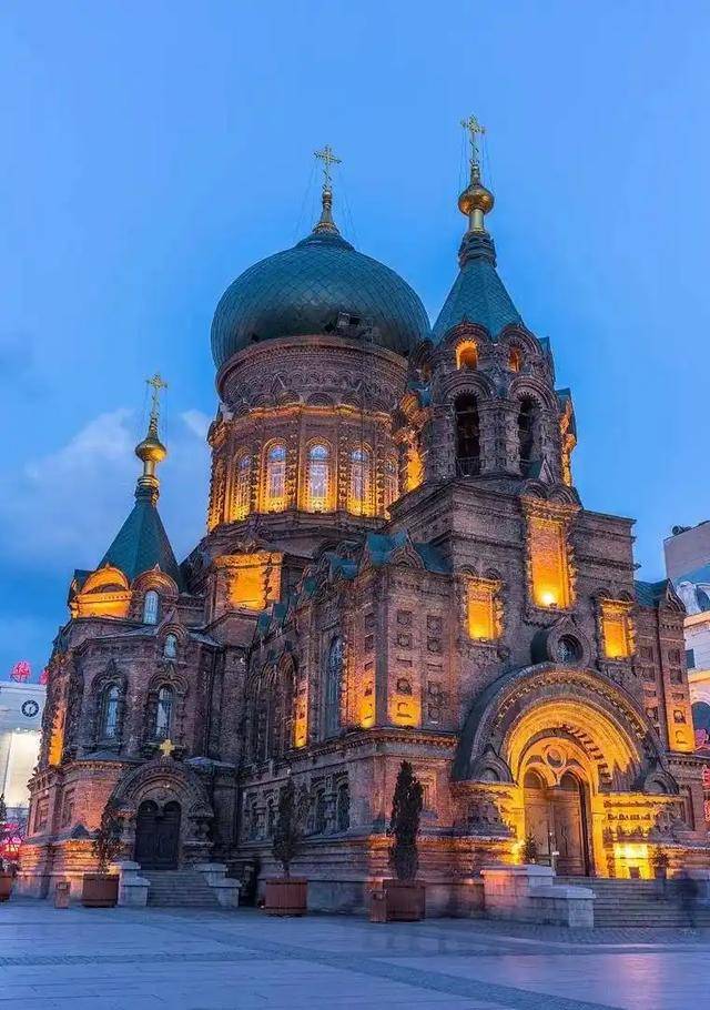 �й�����ʡ����У��൱��8���Ϻ�
