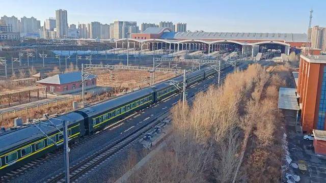 �й�����ʡ����У��൱��8���Ϻ�