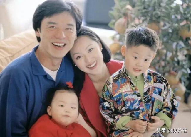 完全不像星二代,钟镇涛儿子定居上海创业 完全不像星二代,钟镇涛儿子定居上海创业