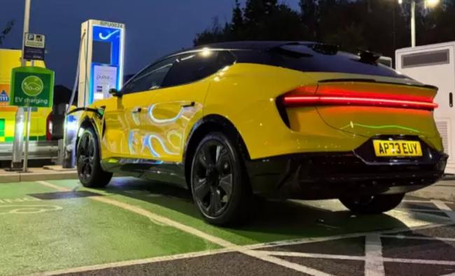 ���ˣ���һ�������й��綯��������ͣ���¸绪��