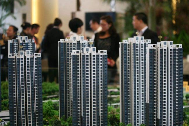 2027 年,如果房价继续下跌,中国 50% 的家庭或将面临 3 个大麻烦 2027 年,如果房价继续下跌,中国 50% 的家庭或将面临 3 个大麻烦