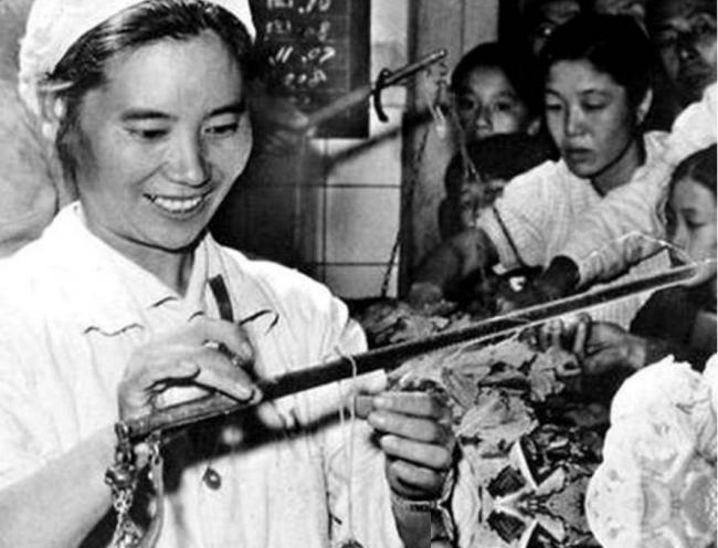 1975年4位工人被破例提拔为副国级，结局如何