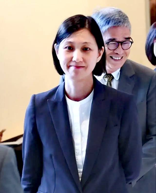 马英九46岁大女儿,曾获评“全球第四美千金” 马英九46岁大女儿,曾获评“全球第四美千金”