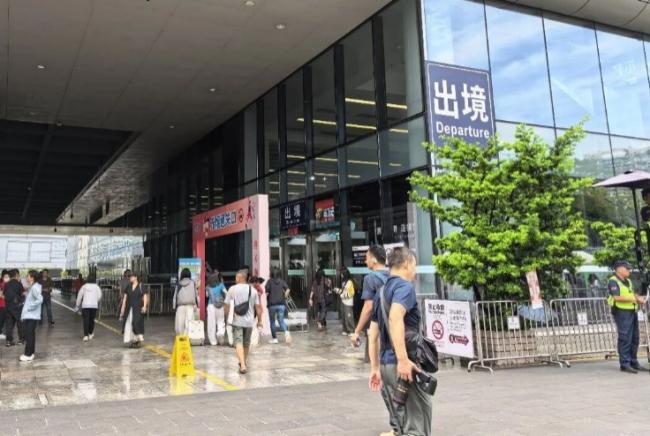 深圳6大口岸不打招呼 强硬突击罚款 深圳6大口岸不打招呼 强硬突击罚款