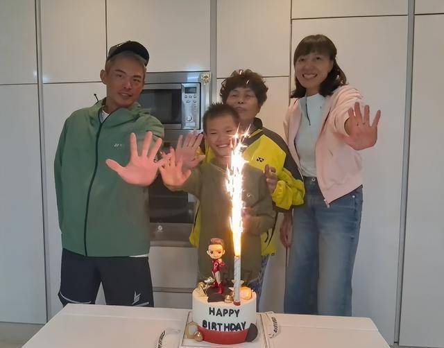 �����ֵ� л�ӷ����������� ���ӱ�����ժ�²�