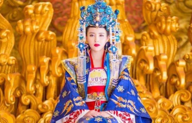 ����ź�ʵ�ϴ�豻����  ����һ��  ��һ������