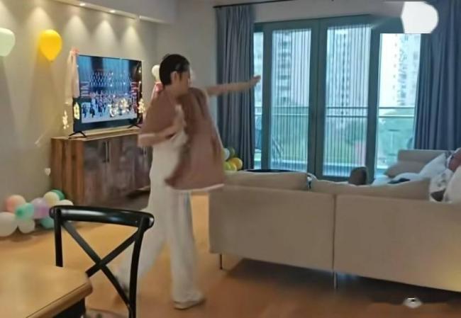 ˢ���ˣ�Ԭ���쿵���ɶ� �����ع�����С��