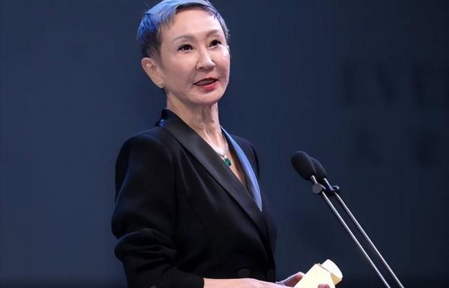 托举天才的三十六年,她透支了所有的福报 托举天才的三十六年,她透支了所有的福报