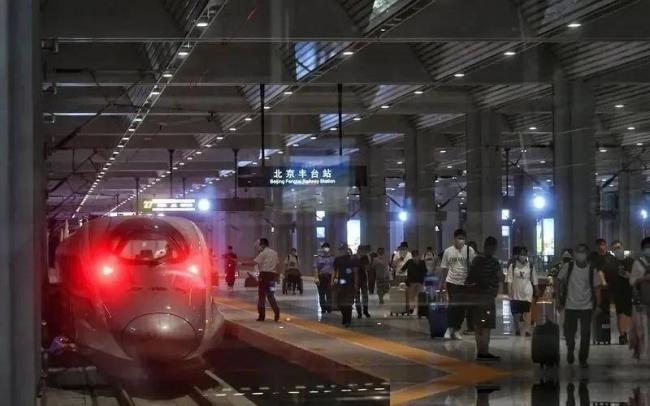 “夜间高铁”来临,为什么以前不行 “夜间高铁”来临,为什么以前不行