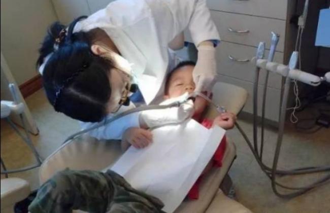 华人牙医诊所爆严重违规 近900人恐染艾滋病肝炎 华人牙医诊所爆严重违规 近900人恐染艾滋病肝炎