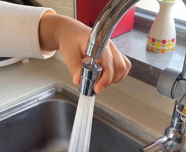 一人烧水,全家得癌?烧水时的几个坏习惯 一人烧水,全家得癌?烧水时的几个坏习惯