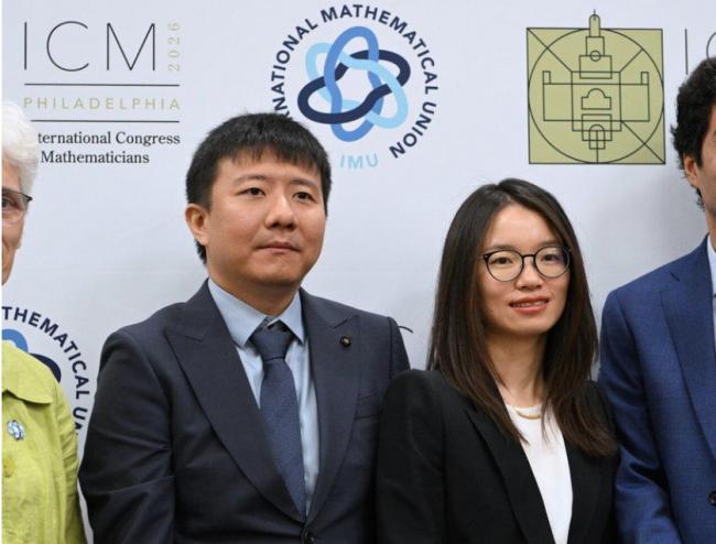 为何人才都赴美？中国网友受不了