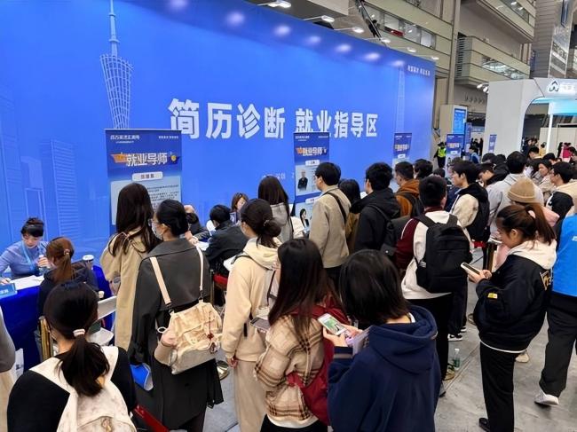 人口迁徙变局:大批人离开深圳 涌入这三座城市 人口迁徙变局:大批人离开深圳 涌入这三座城市