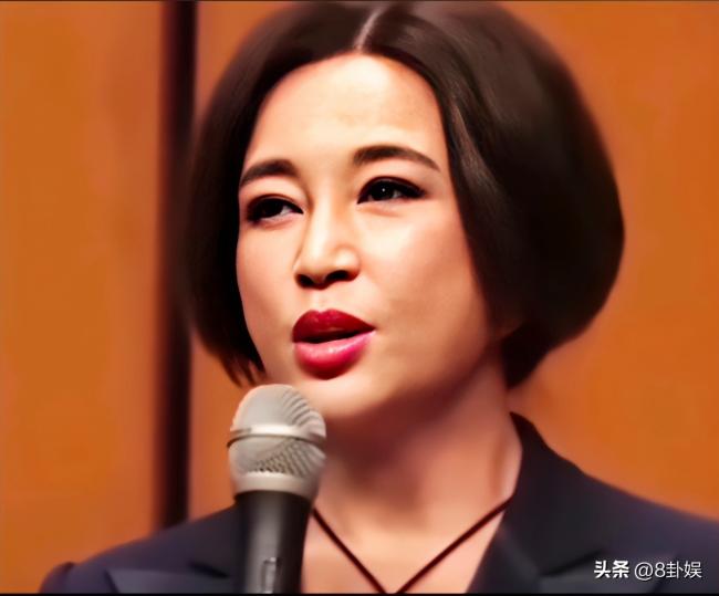身价上亿的刘晓庆,竟被小38岁前男友算计了 身价上亿的刘晓庆,竟被小38岁前男友算计了