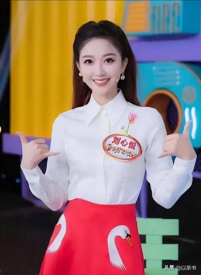 她比董卿知性、比周涛漂亮、39岁未婚育 她比董卿知性、比周涛漂亮、39岁未婚育