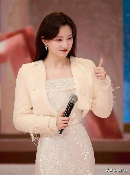 她比董卿知性、比周涛漂亮、39岁未婚育 她比董卿知性、比周涛漂亮、39岁未婚育