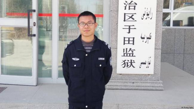 前新疆警察继续讲述曾经被“囚禁的灵魂”