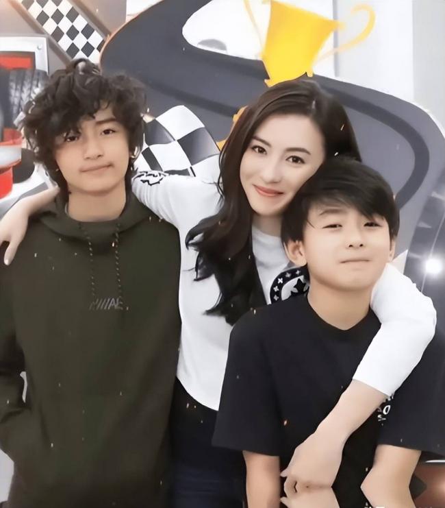 这才是真实的张柏芝,谢婷婷终于曝出猛料啦 这才是真实的张柏芝,谢婷婷终于曝出猛料啦