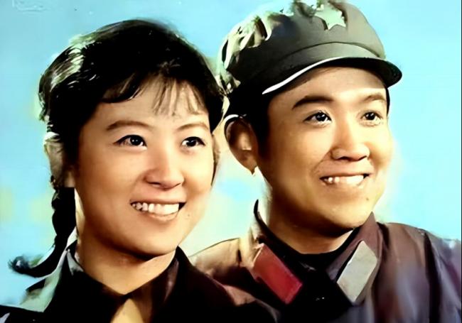 黄多多美过父母上热搜,有些星二代却没长过父母 黄多多美过父母上热搜,有些星二代却没长过父母