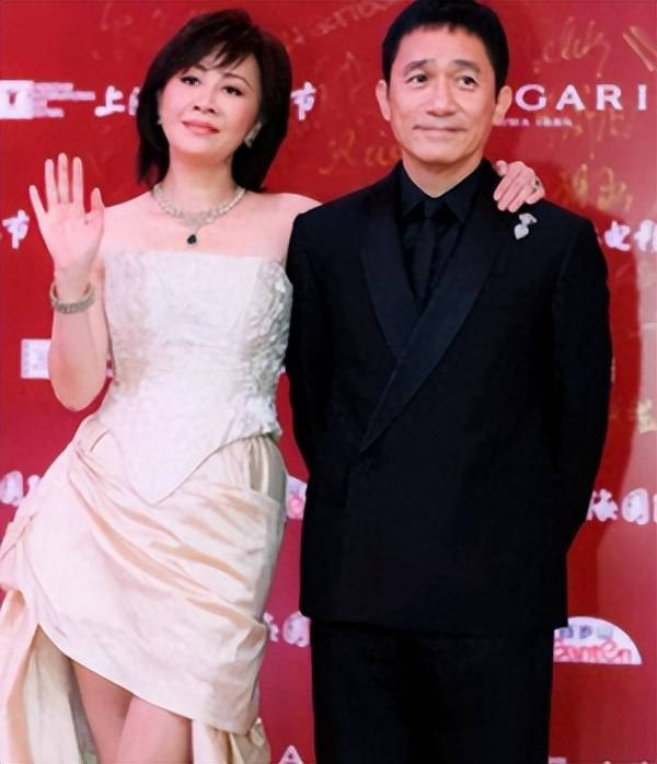 这一次,刘嘉玲也救不了原形毕露的梁朝伟 这一次,刘嘉玲也救不了原形毕露的梁朝伟