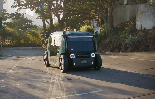 亚马逊旗下Zoox将推出付费Robotaxi业务 亚马逊旗下Zoox将推出付费Robotaxi业务