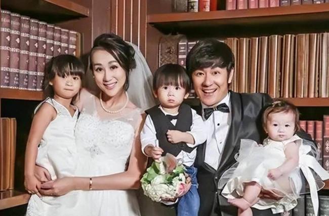5年4胎从不坐月子 40岁的她老过56岁丈夫 5年4胎从不坐月子 40岁的她老过56岁丈夫