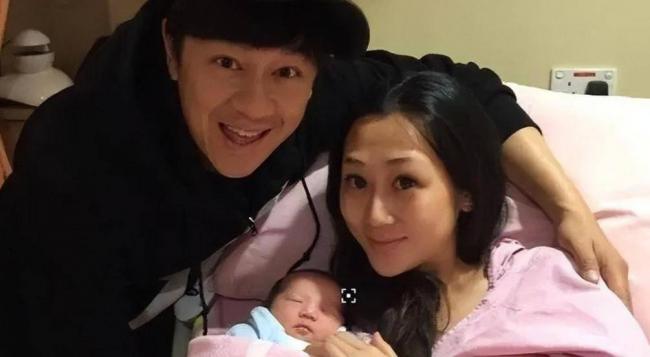 5年4胎从不坐月子 40岁的她老过56岁丈夫 5年4胎从不坐月子 40岁的她老过56岁丈夫