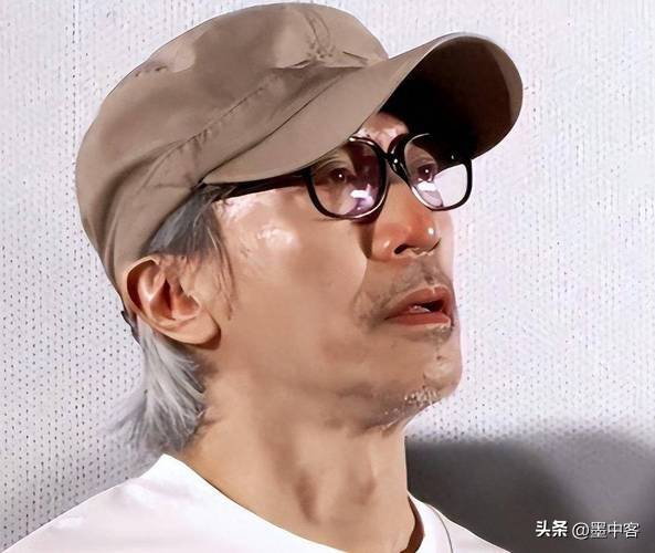 7岁撞破父亲出轨 周星驰与98岁老父终和解 7岁撞破父亲出轨 周星驰与98岁老父终和解