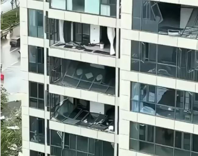 白海豚重创华东！多地成汪洋 传死数百人