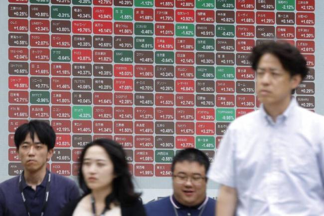 退场比套牢更可怕？资深股民劝世文曝光了--万维读者网
