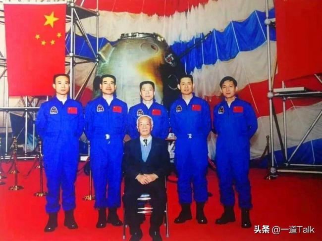 朱镕基刚走,又一功勋离世,享寿105岁 朱镕基刚走,又一功勋离世,享寿105岁