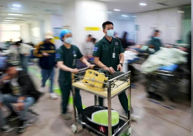 中国新冠确诊病例 暴增5.6倍 中国新冠确诊病例 暴增5.6倍