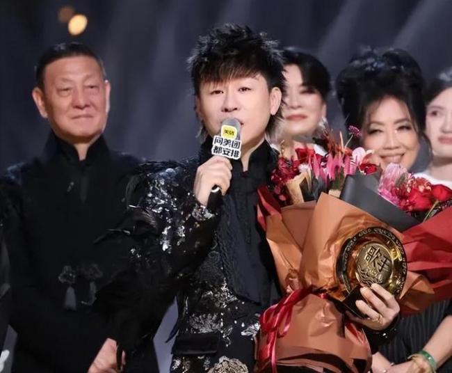 郑爽美国近况:经济状况被扒 这辈子再难翻身 郑爽美国近况:经济状况被扒 这辈子再难翻身