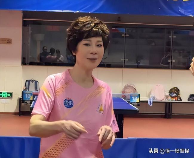 女乒天赋最好的 其实是烟酒不离身还拿59金的她 女乒天赋最好的 其实是烟酒不离身还拿59金的她