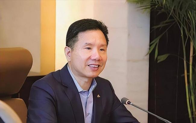 被许家印坑惨的10位大佬!第一名亏360亿遭悬赏 被许家印坑惨的10位大佬!第一名亏360亿遭悬赏