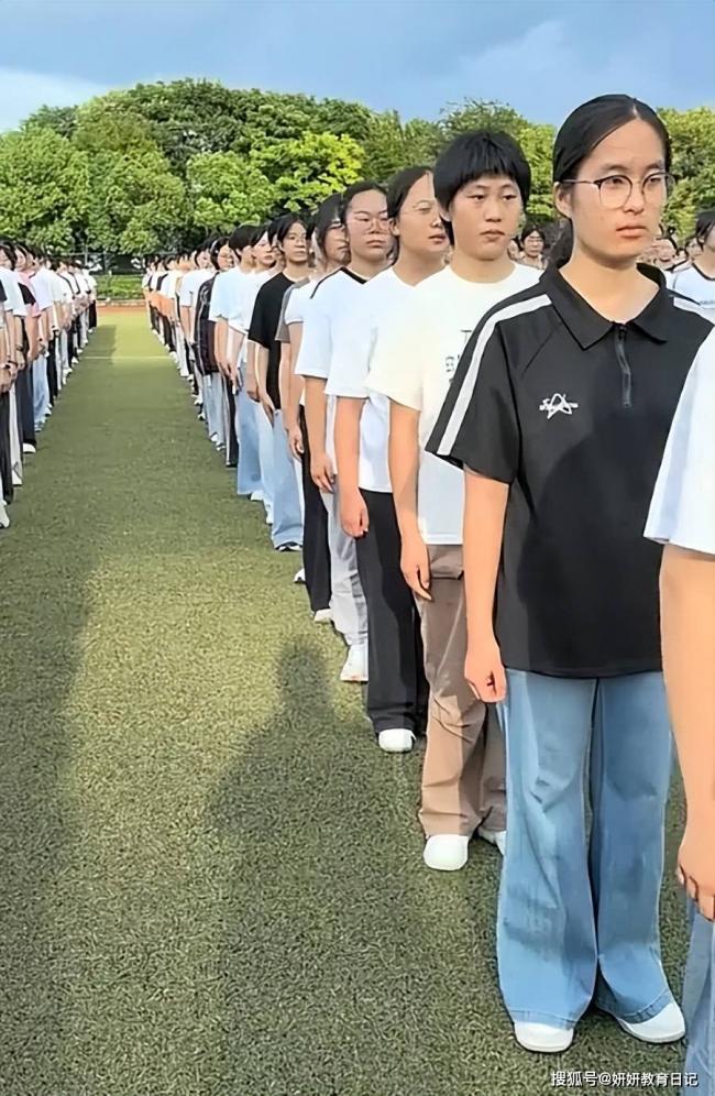 ��ÿ�������޿��������޳����� ��ѵѧ���������