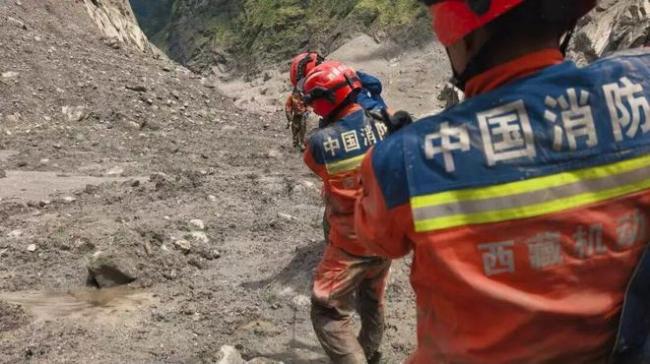 西藏泥石流灾害现场 西藏泥石流灾害现场