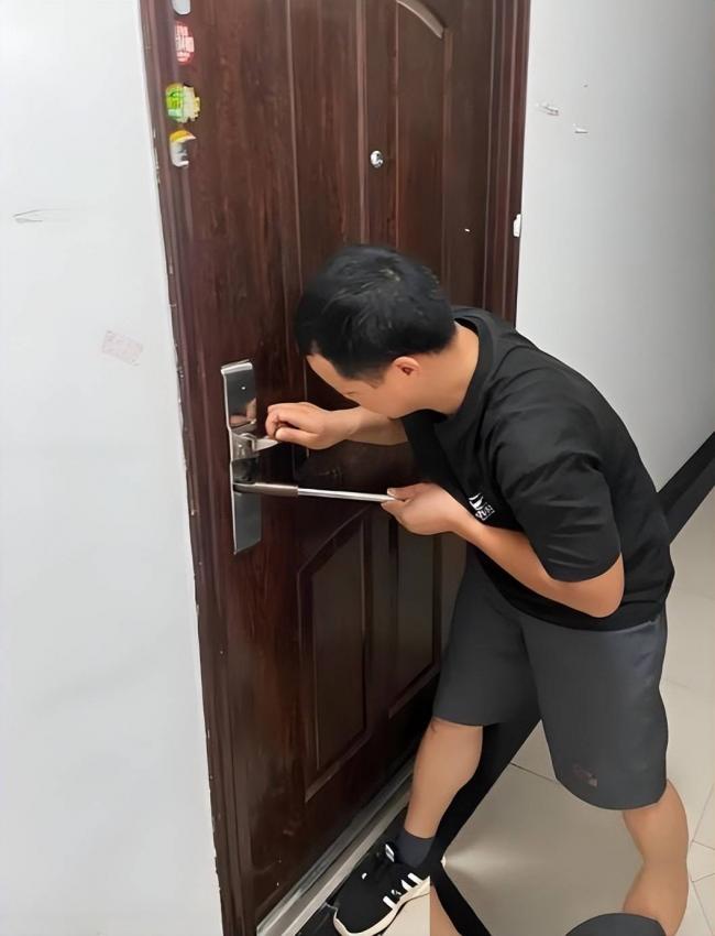 �����������Ŵ����������ҵ�����Ȼ����